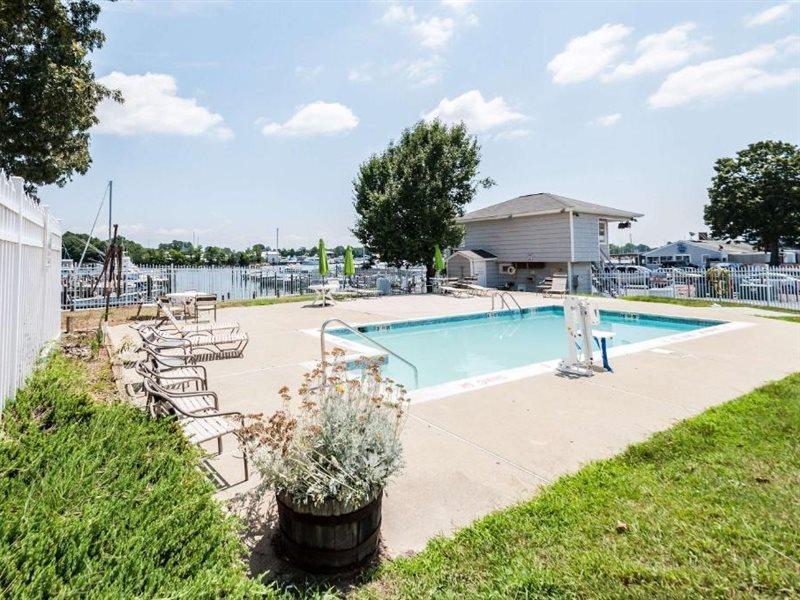Quality Inn Solomons - Beacon Marina المظهر الخارجي الصورة