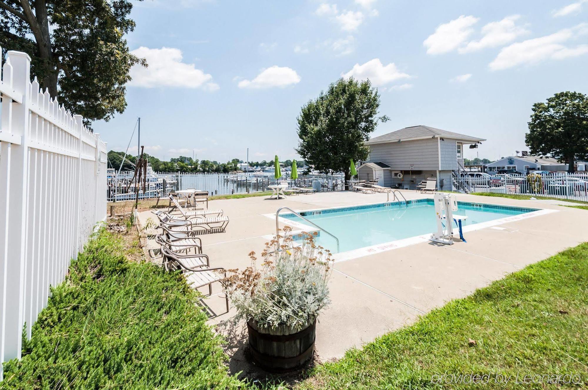 Quality Inn Solomons - Beacon Marina المظهر الخارجي الصورة